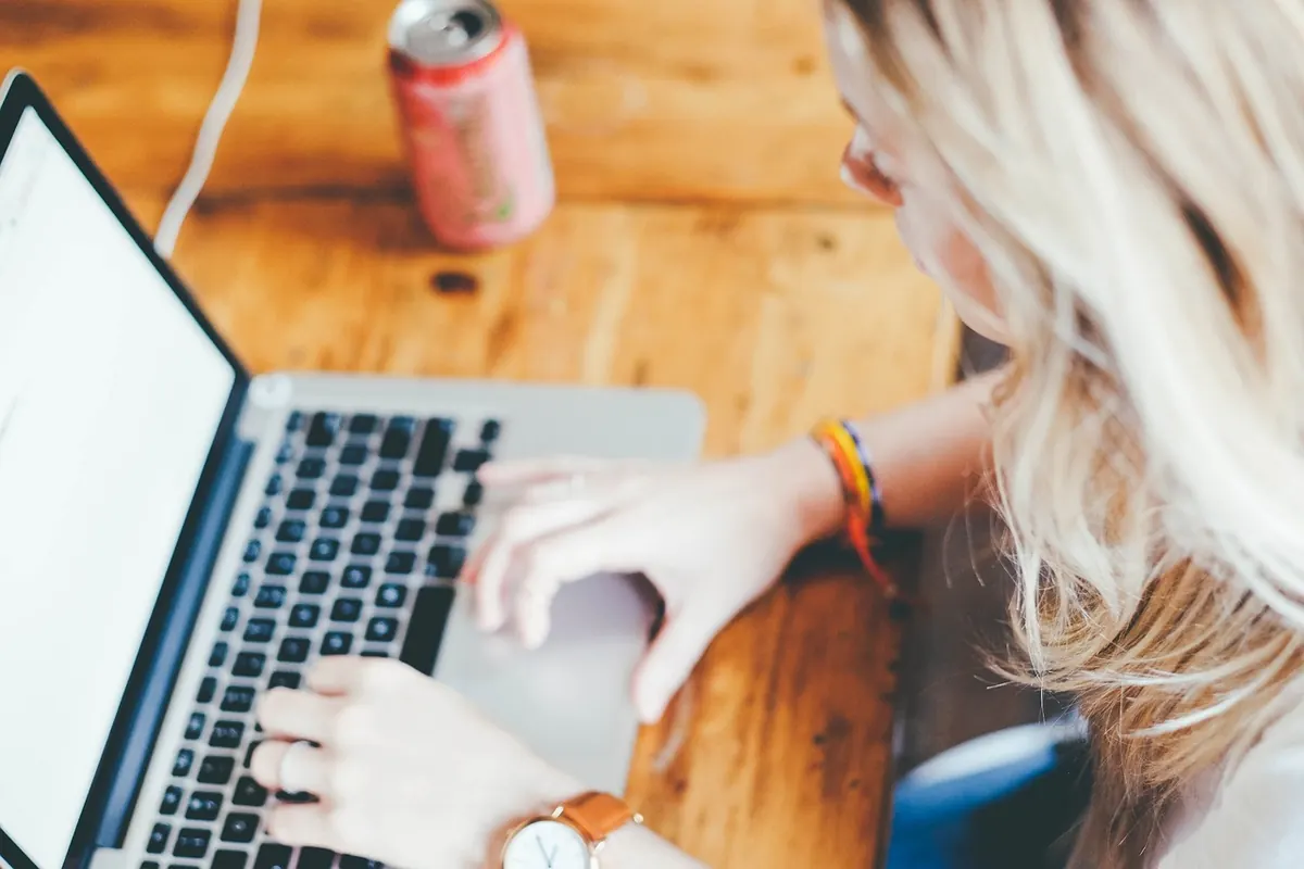 How to Choose Your First Online Course: A Beginner's Checklist